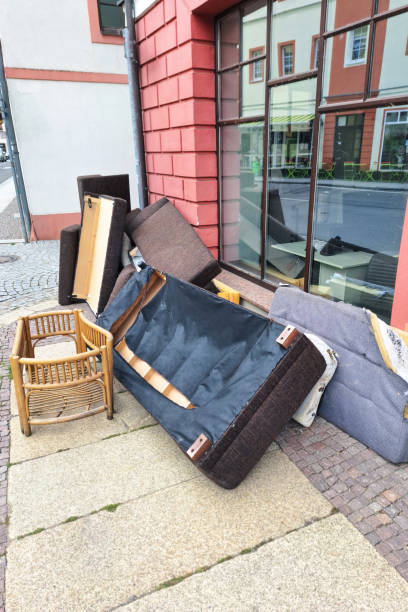 Best Retail Junk Removal  in Springville, IA